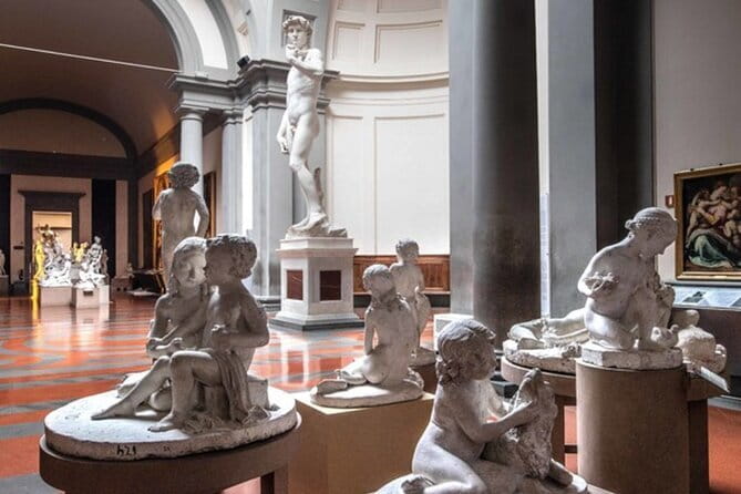 Accademia & Uffizi Museums: Small Group Tour with Optional Lunch - Accademia: One Hour with Michelangelo