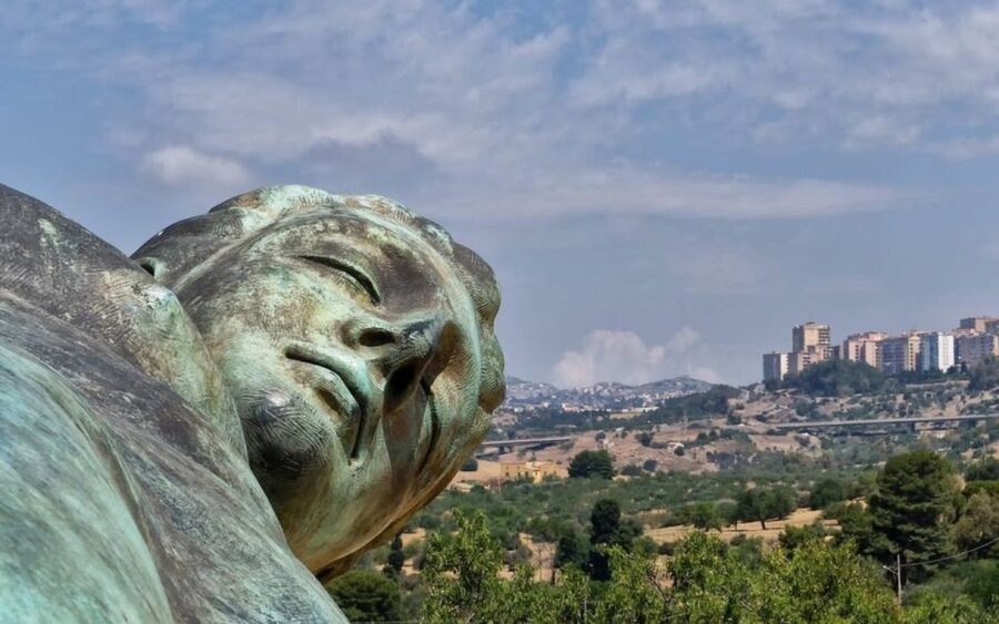 Agrigento: Valley of the Temples Entry Ticket & Audio Guide - Walking past fortifications, agoras, and ancient graves