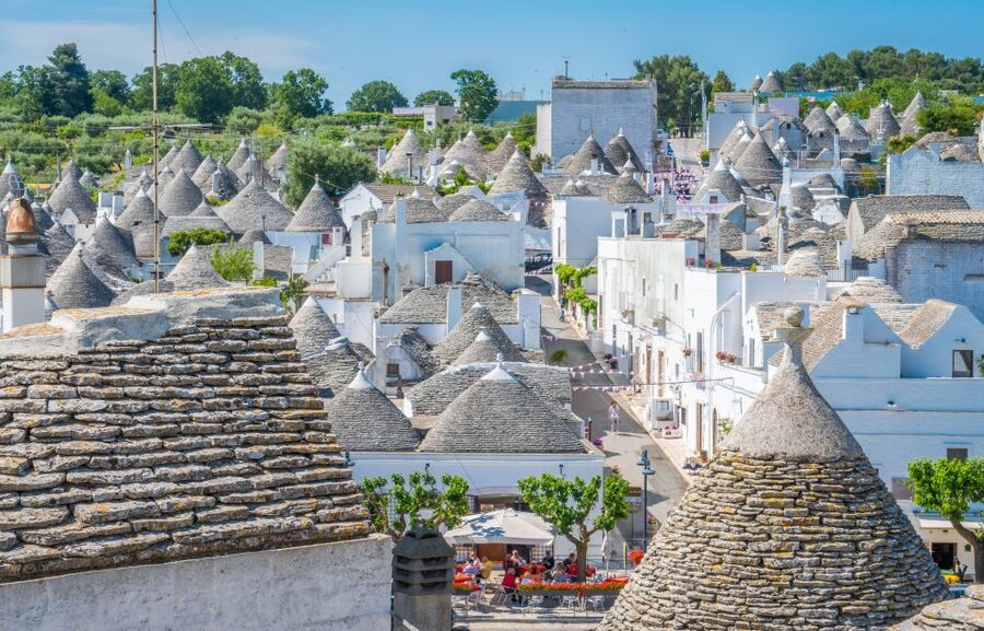 Alberobello: 2-Hour Guided Trulli Tour - Why a guided walk helps in Alberobello