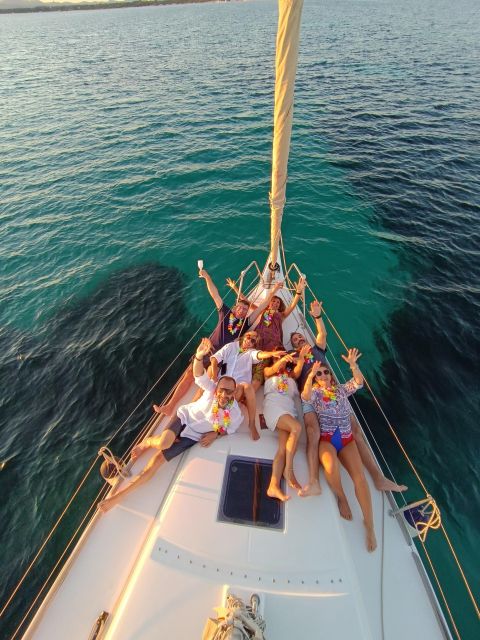 Alghero: Sunset Sailing Aperitif Experience - Finding Pier 5 at Alghero Port