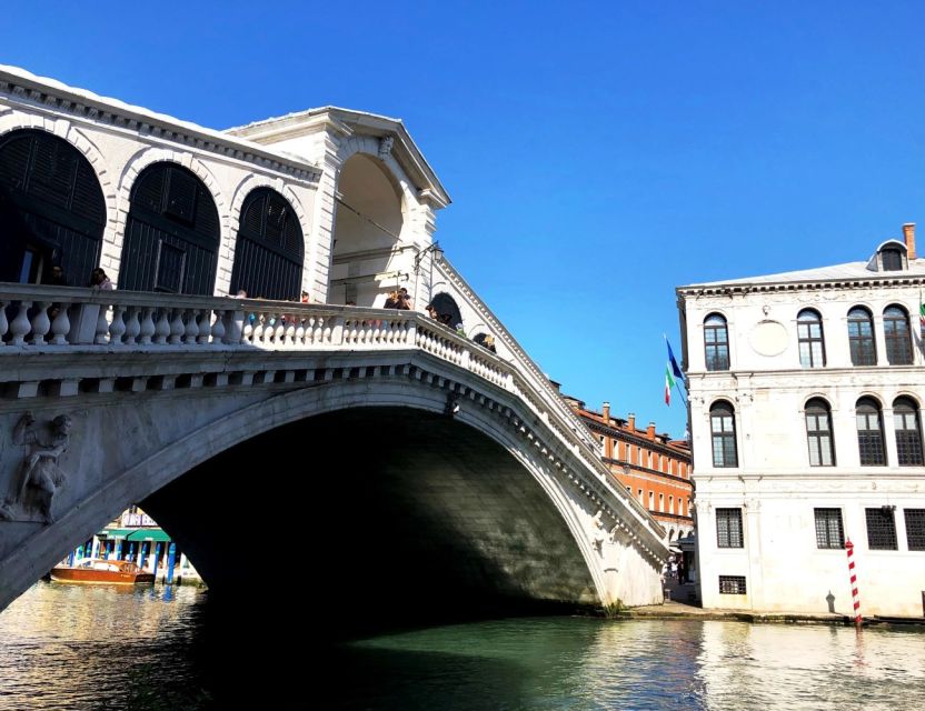 All-Inclusive Tour: Doge Palace, St Mark's Basilica & Square - The Bridge of Sighs and the cost of Venetian power