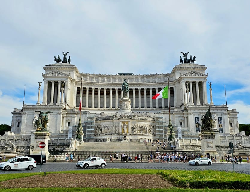 Alternative Walking Tour of Rome's City Center & Hidden Gems - Trevi Fountain with stories behind the marble
