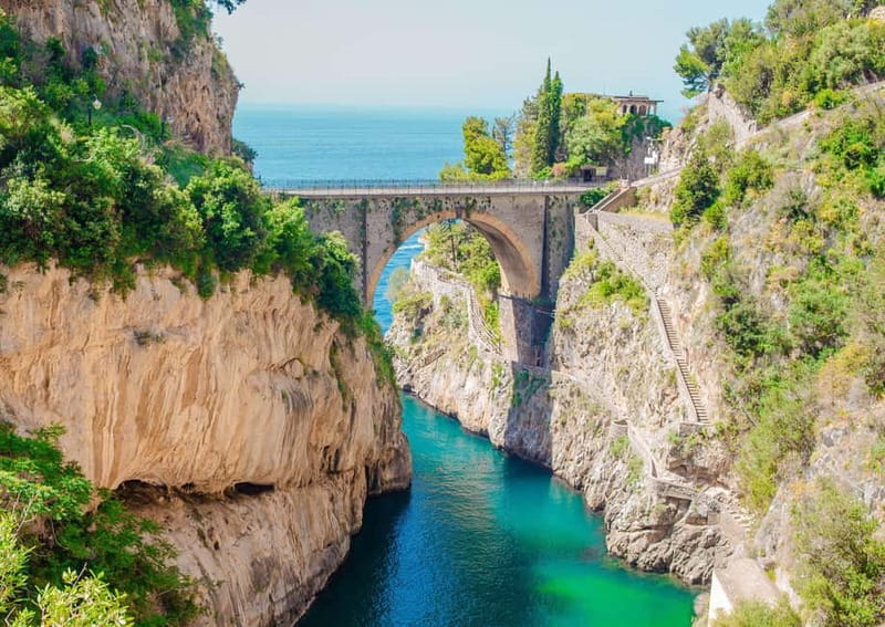 Amalfi Coast: Boat and Snorkeling Tour with Fruit & Drinks - Why this boat trip makes sense on the Amalfi Coast