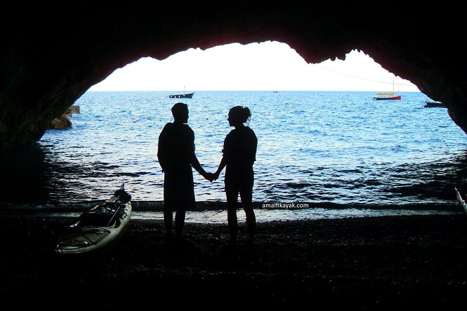 Amalfi Coast Kayak Tour: Explore Caves, Arches & Hidden Beaches - The Arc of Lovers and its curious shape