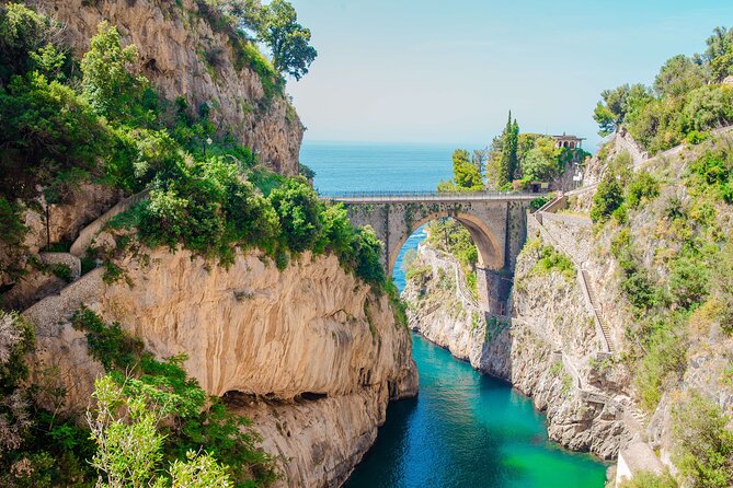 Amalfi Coast & Positano: Boat Tour with Snorkeling & Drinks - Amalfi to Conca dei Marini: caves and coastal landmarks