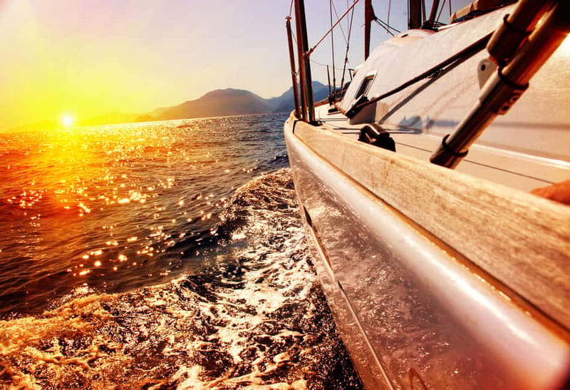 Amalfi: Sunset Boat Tour with Fruit and Drinks - Prosecco, limoncello, and the ride back