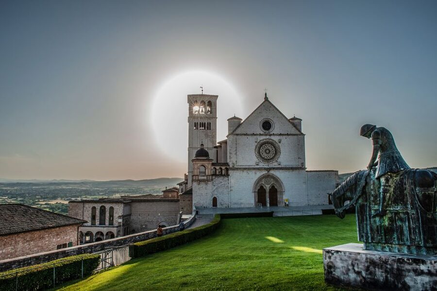 Assisi: Private Walking Tour with St. Francis Basilica - Key points at a glance
