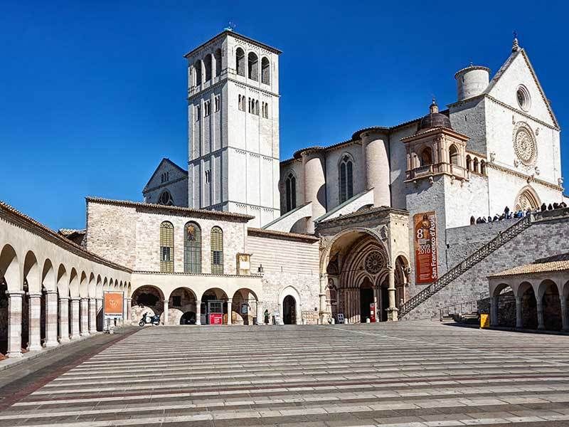 Assisi: Walking Tour with St. Francis Basilica Visit - Key points to know before booking