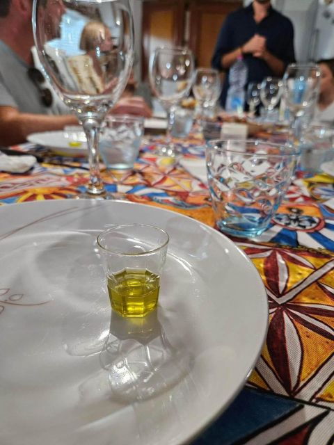 Balestrate: Olive Grove Tour with Wines & Olive Oil Tasting - From the grove to a Sicilian family home