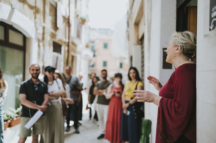 Bari: Guided Walking Tour - Arco Basso, Bari’s famous Pasta Street