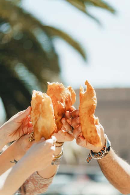 Bari: Walking Street Food Tour - From the old town to the French quarter