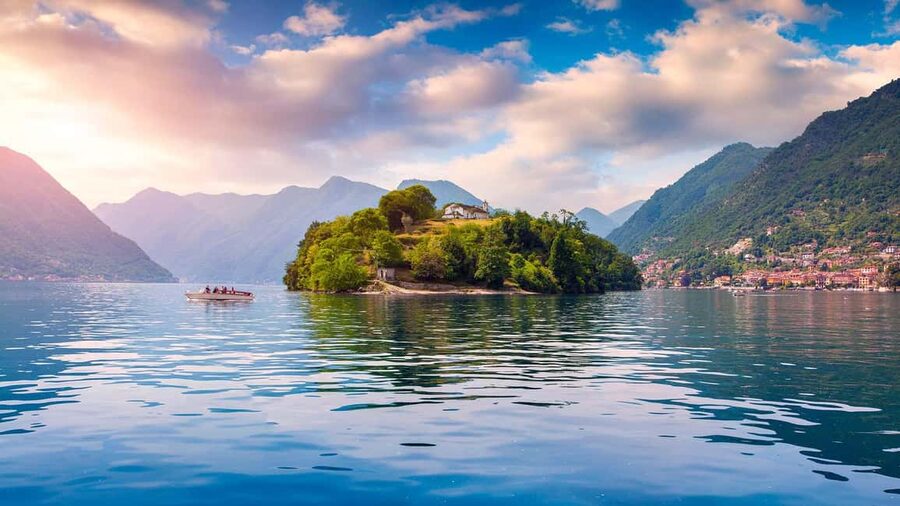 Bellagio: Lake Como Shared Boat Tour - Why seeing Lake Como by boat makes sense