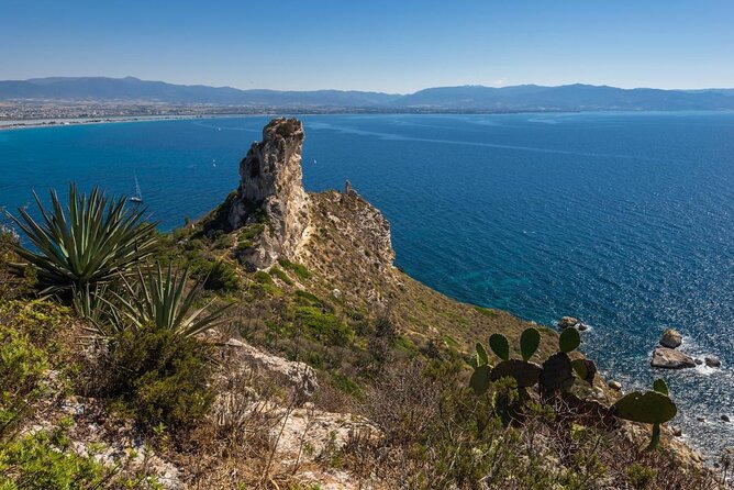 Boat Tour at Devil's Saddle: 4 Swim Stops, Snorkeling & Prosecco - Why this Cagliari boat trip works so well