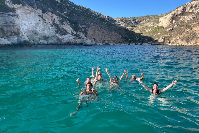 Boat Tour at Devil's Saddle: 4 Swim Stops, Snorkeling & Prosecco - Cala Fighera and the Grotta dei Colombi
