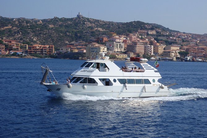 Boat Tour La Maddalena Archipelago from Palau - Food, seating, and comfort onboard