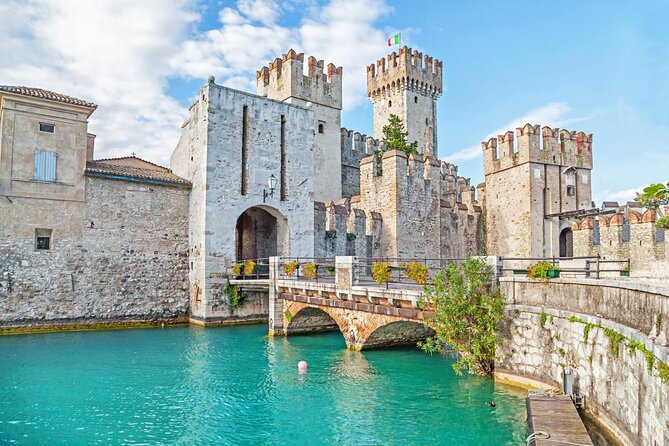 Boat Tour of Isola del Garda - Why seeing Lake Garda by boat makes sense