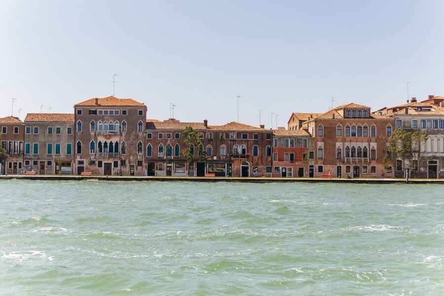 Boat Trip: Glimpse of Murano, Torcello & Burano Islands - What the boat ride adds to the day