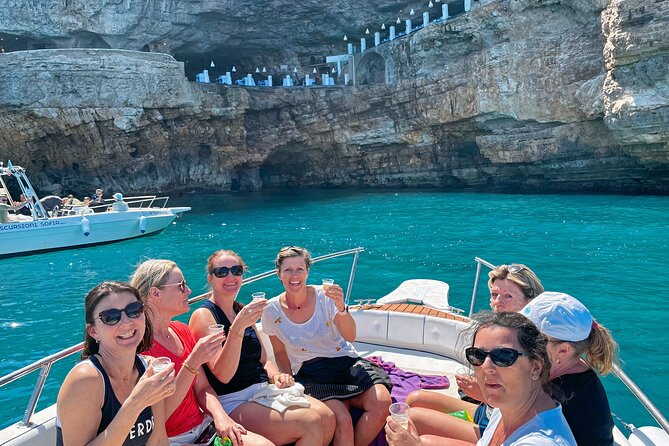 Boat trip to the Polignano a Mare caves - The old town, Modugno, and the cliff-jump platforms