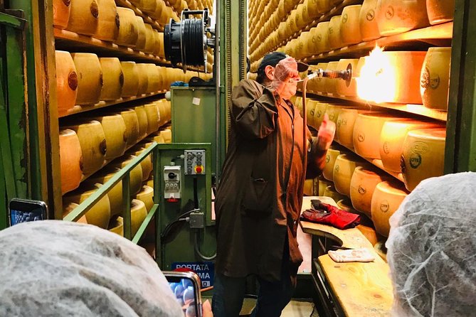Bologna Food Experience: Factory tours & Family-Style Lunch - Prosciutto and the craft of curing meat