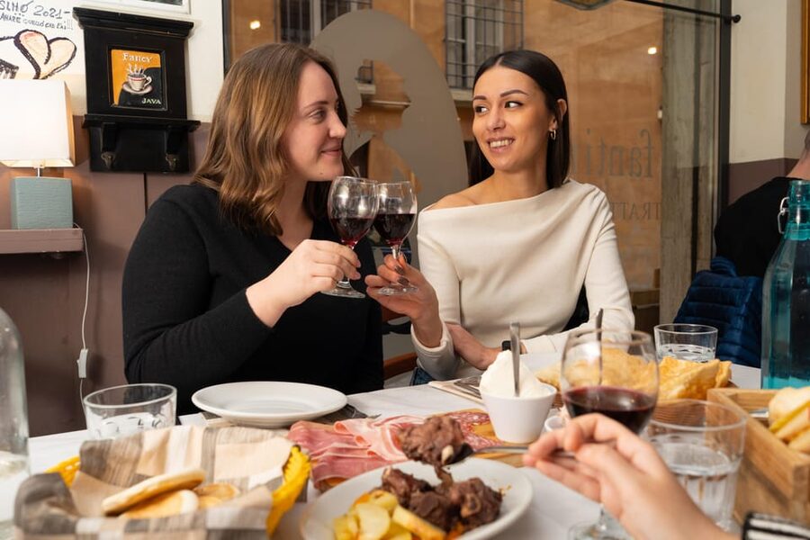 Bologna: Food Tour with Pasta Tasting & Local Specialties - Start at Piazza di Porta Ravegnana