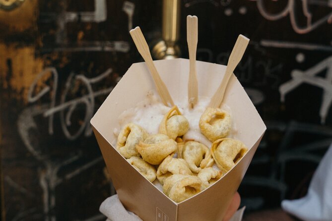 Bologna gastronomic experience with a local - At a glance