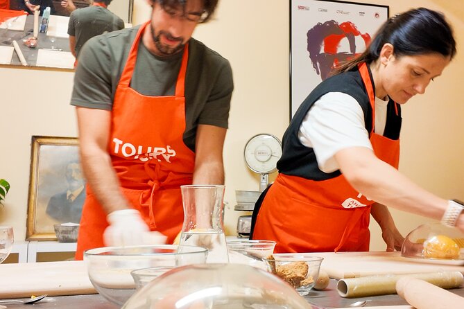 Bologna Local Pasta Cooking Class, Ragu, Spritz, Wine & Gelato - The opening aperitivo: Mortadella, Crescenta, and Pignoletto