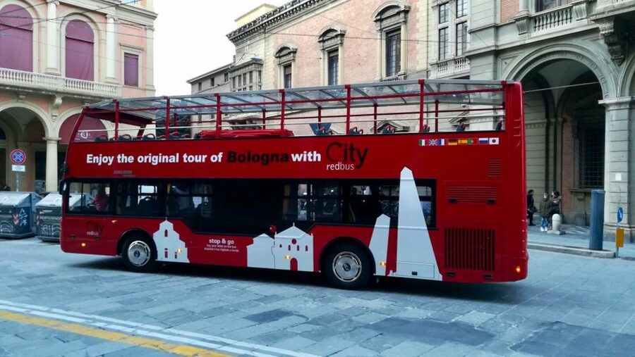 Bologna: Open Bus City Tour and Local Food Tasting - Who should book this experience?