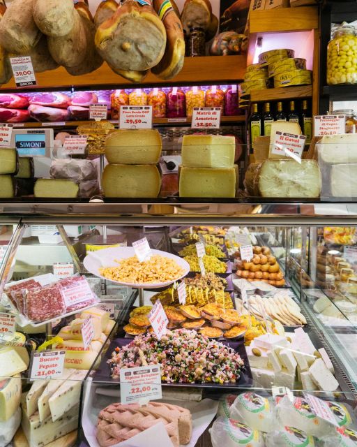 Bologna: Walking Food Tour with a Local Guide - Tigella and bakery bites before the wine