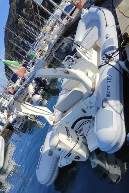 Cagliari:devil's saddle big cruise by boat drink & snack - Cala Bernat and the swimming stops
