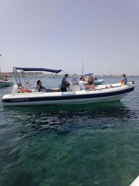 Cagliari: Devil's saddle boat tour, 4 stops and prosecco - Grotta dei Colombi is a short coastal pause