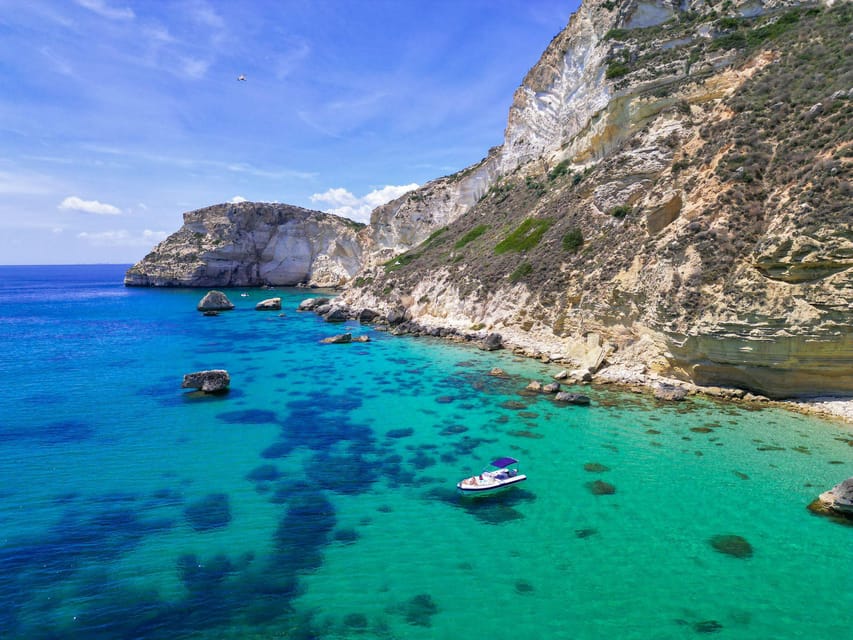 Cagliari: Devil's saddle boat tour, 4 stops and prosecco - Sella del Diavolo puts the legend in view