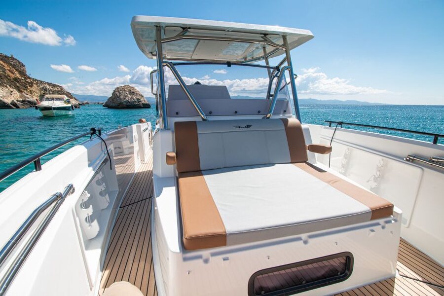 Cagliari: Luxury Motorboat Tour with 3 Swim Stops & Wine - Setting out from Poetto Beach and Marina Piccola