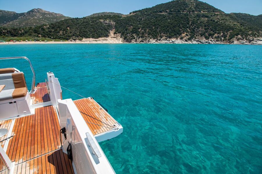 Cagliari: Luxury Motorboat Tour with 3 Swim Stops & Wine - Poetto and the first views of the Devil’s Saddle