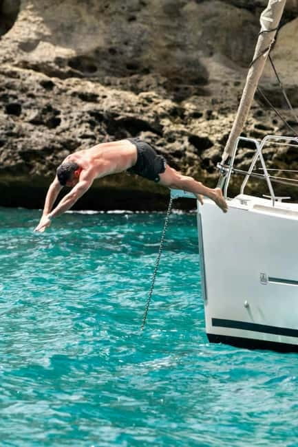 Cagliari: Sailing Tour with 4 Stops, Snorkeling and Prosecco - Should you book the Devil’s Saddle sailing tour?