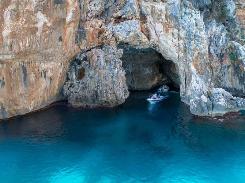 Cala Gonone: Dinghy Excursion to C. Mariolu and C. Goloritzè - Key points to know before booking