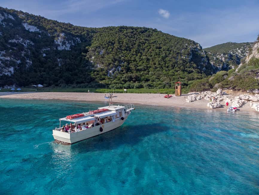 Cala Gonone: Grotta Bue Marino & Cala Luna Beach Boat Tour - Making sense of the return timetable
