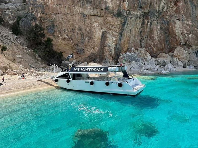 Cala Gonone: Gulf of Orosei Cruise with Beach Stops - What happens on board