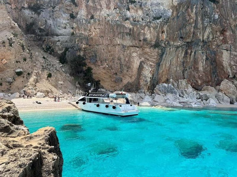 Cala Gonone: Gulf of Orosei Cruise with Beach Stops - Meeting in Cala Gonone and boarding
