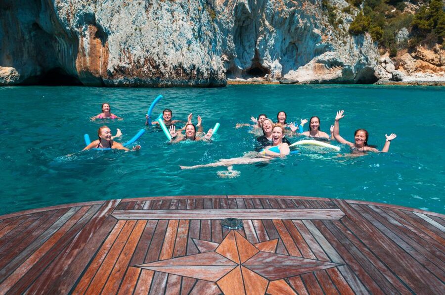Capri: Full-Day Small Group Boat Tour - FAQ