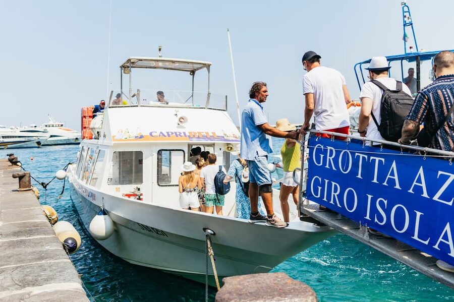 Capri: Island Boat Tour and Optional Blue Grotto Visit - The round-island route, from cliffs to caves