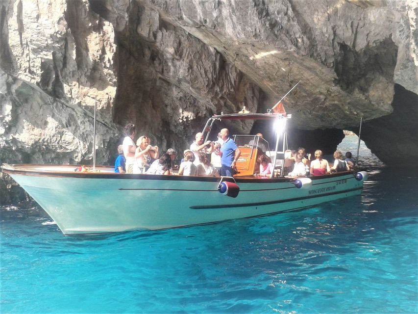 Capri: Island Boat Tour with Blue Grotto Stop - Commentary, crew, and comfort on board