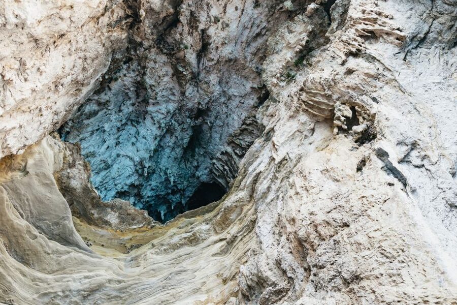 Capri: Island Boat Trip with Grottos - White Grotto and Green Grotto