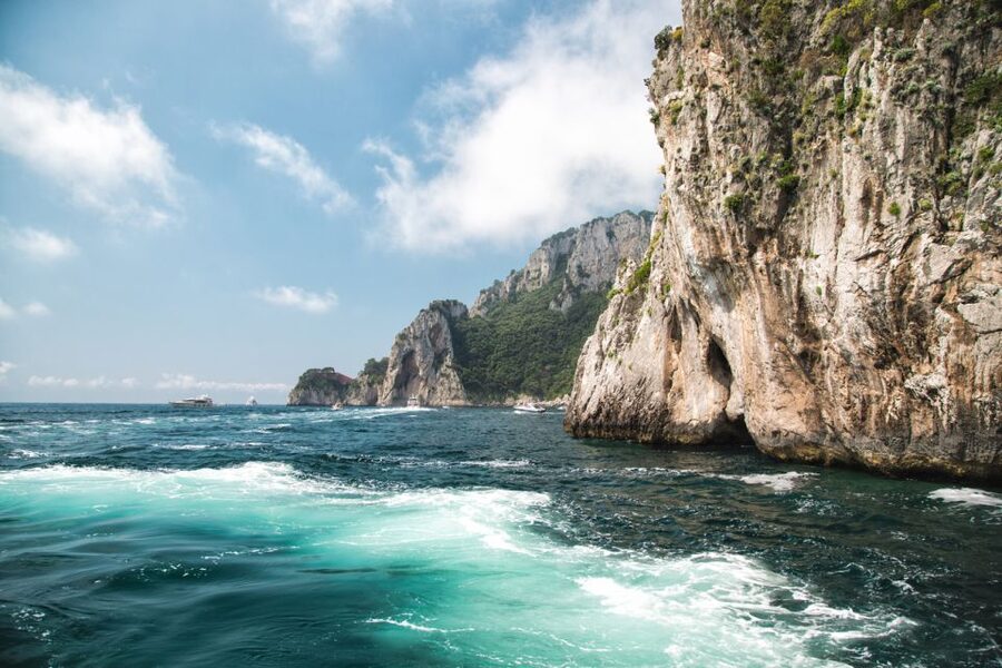 Capri: Island Sightseeing Tour with Blue Grotto Stop - Villa Malaparte and Punta Tragara