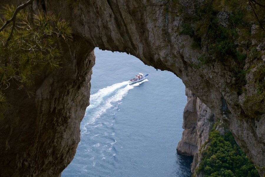 Capri: Island Sightseeing Tour with Blue Grotto Stop - The Scugnizzo Statue and Tiberius’ Leap