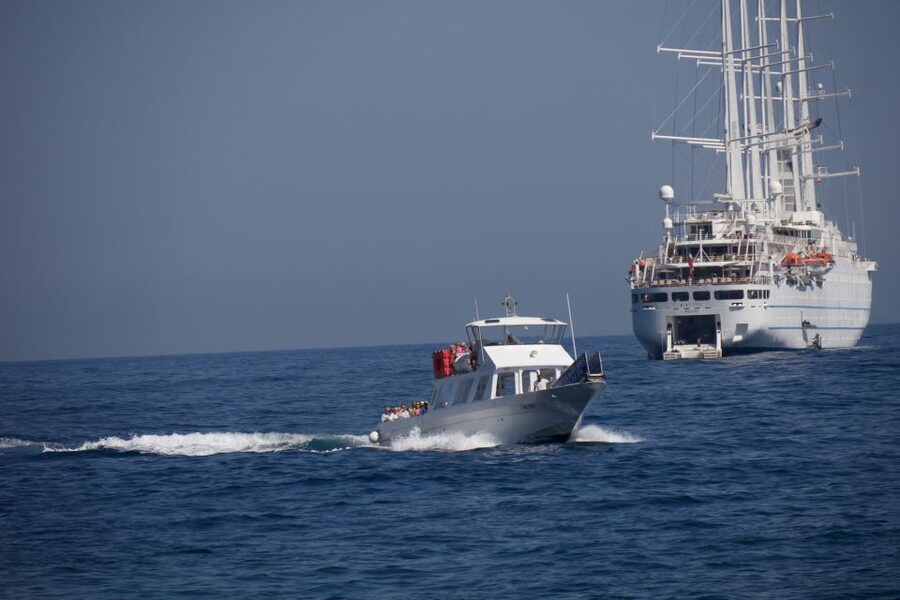Capri: Island Sightseeing Tour with Blue Grotto Stop - Marina Piccola and the return to port
