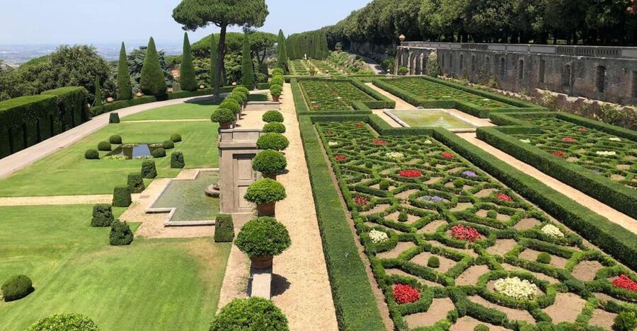 Castel Gandolfo: Papal Apartments and Secret Garden Ticket - Inside the Papal Apartments