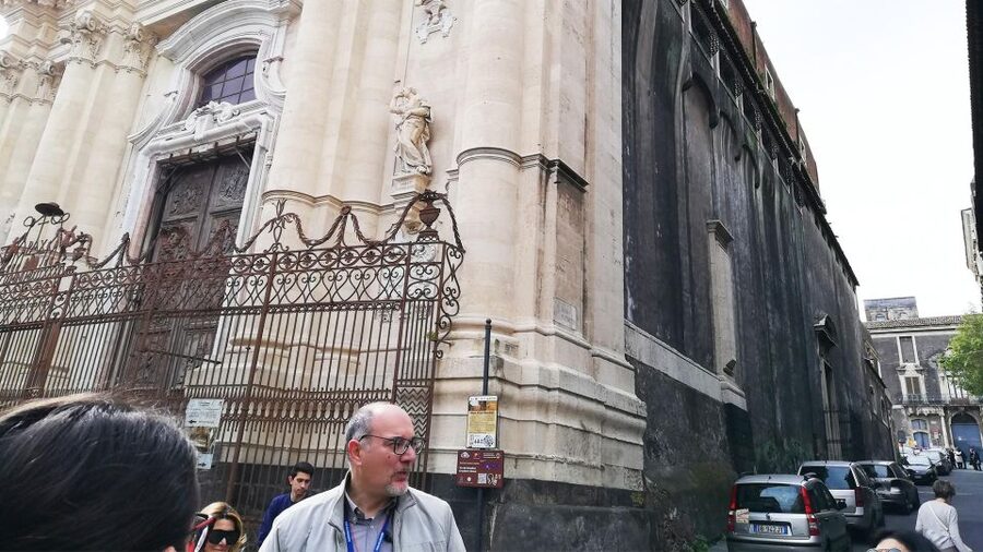 Catania: City Highlights Walking Tour - Piazza Stesicoro and the ancient past