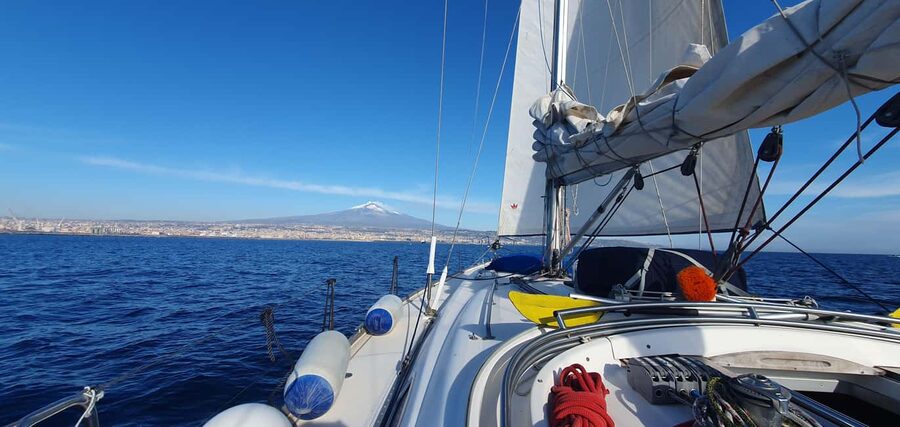Catania: Cyclops Coast Cruise with Appetizer & Snorkeling - How the crew shapes the experience