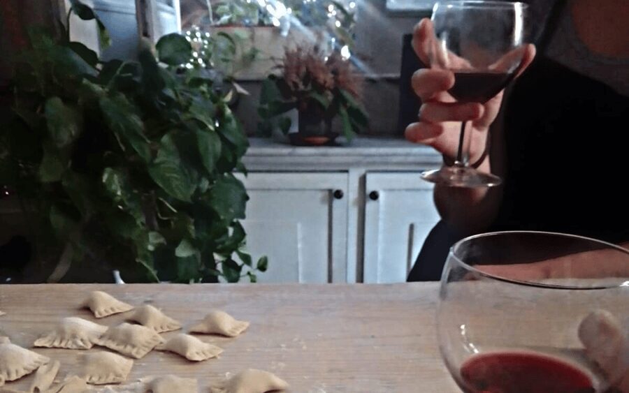 Catania: Pistachio Ravioli, Pasta Home Cooking Class w/ Wine - Practical advice for a smooth evening