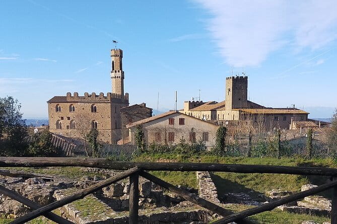 Chianti Wineries Tour with Tuscan Lunch and San Gimignano - Who should book this experience